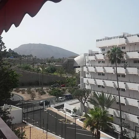Olimpia Apartement *